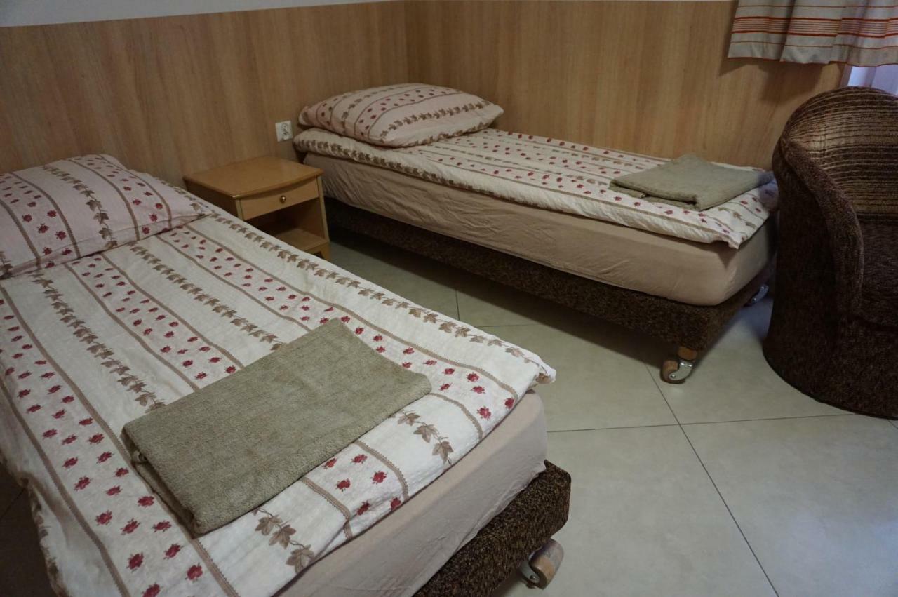 Agroturystyka Sloneczny Dom 卢布林 外观 照片